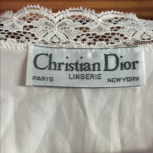Christian Dior Robe - Picture 6 of 6